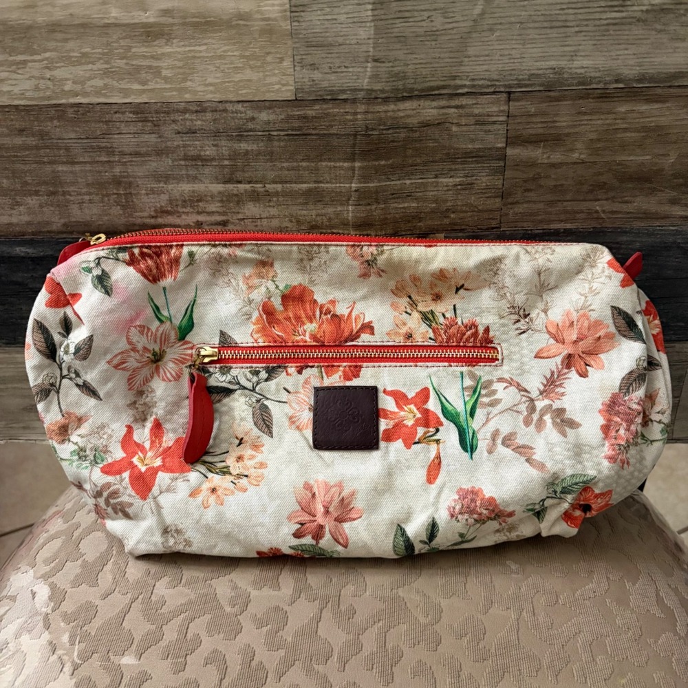 Velez Floral Canvas Cosmetic Bag Leather Trim Travel Pouch Made in Colombia